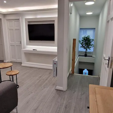 Modern Living Apartment
